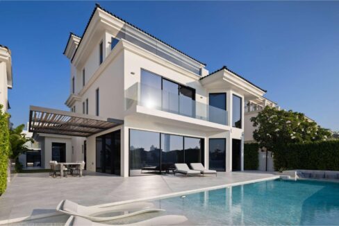 Vollständig renovierte Villa zum Kauf auf der Palm Jumeirah