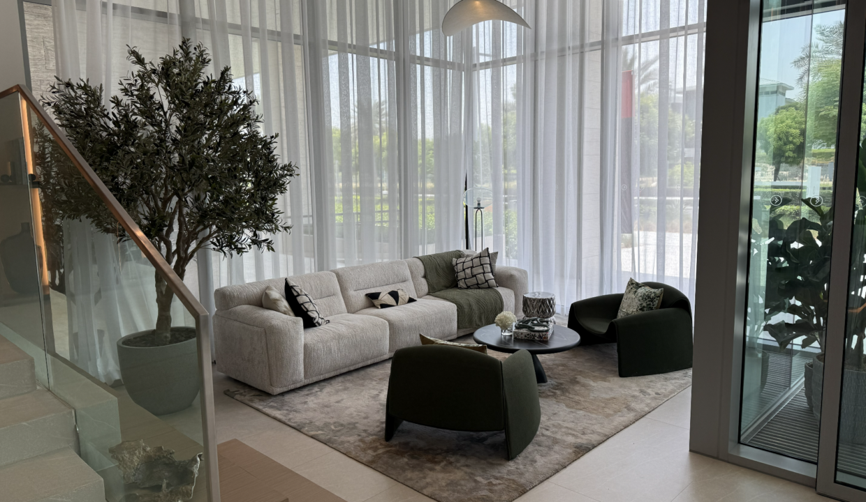 ellington-house-ii-clubhouse-lounge-dubai-hills